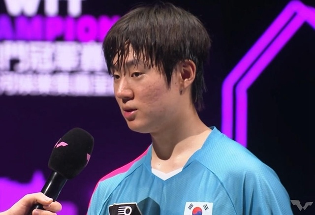 尤其是关键, 乒的主要对, 轰出